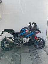 BMW M1000XR
