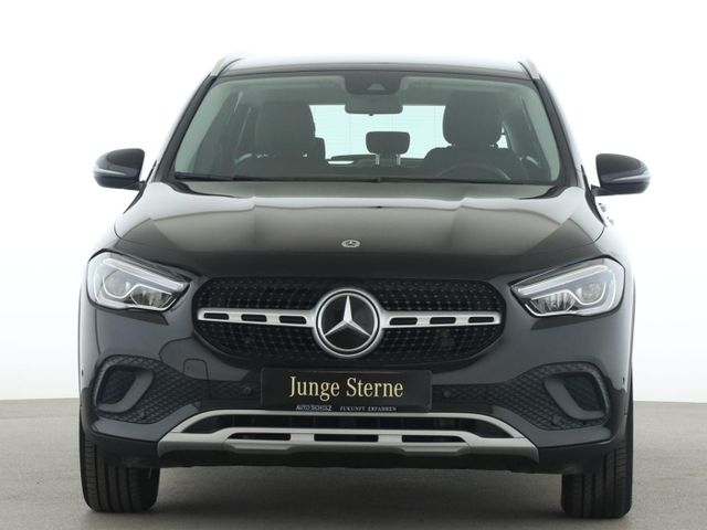 Mercedes-Benz GLA 200 LED+PARKKTRONIC+MBUX+TEMPOMAT+NAVI+KLIMA