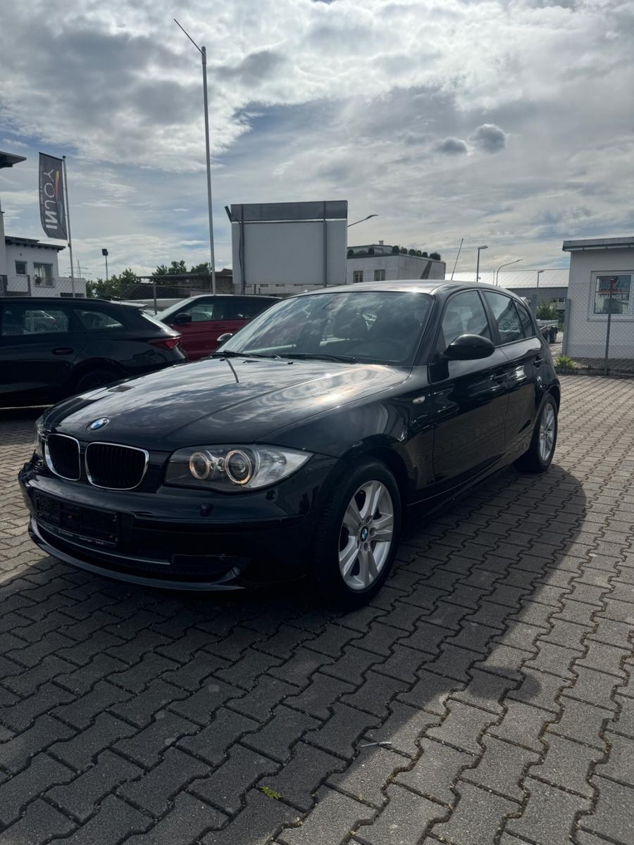 BMW 116 PDC*SHZ*TEMPOMAT*KUNDENDIENST NEU