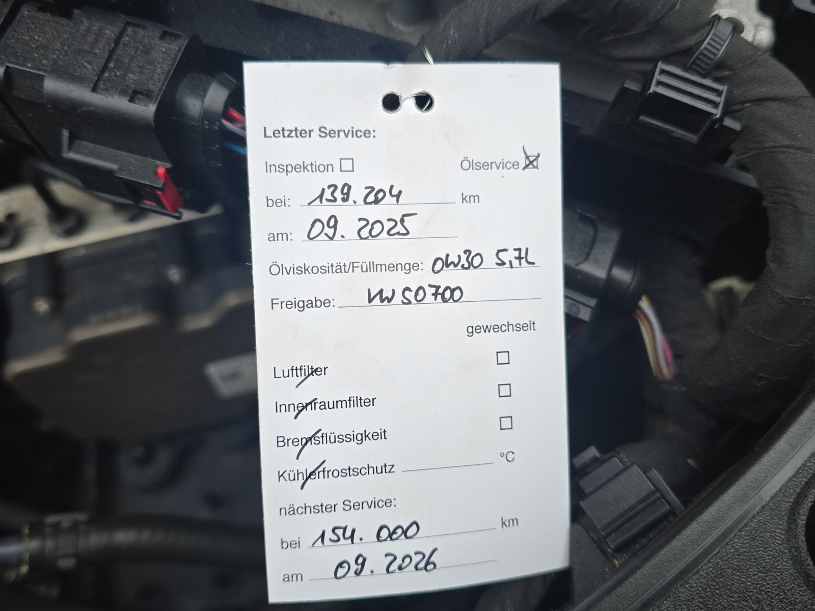 Fahrzeugabbildung Audi A6 Avant 40 TDI LED+KAMERA+NAVI+PDC+AHK+SHZ