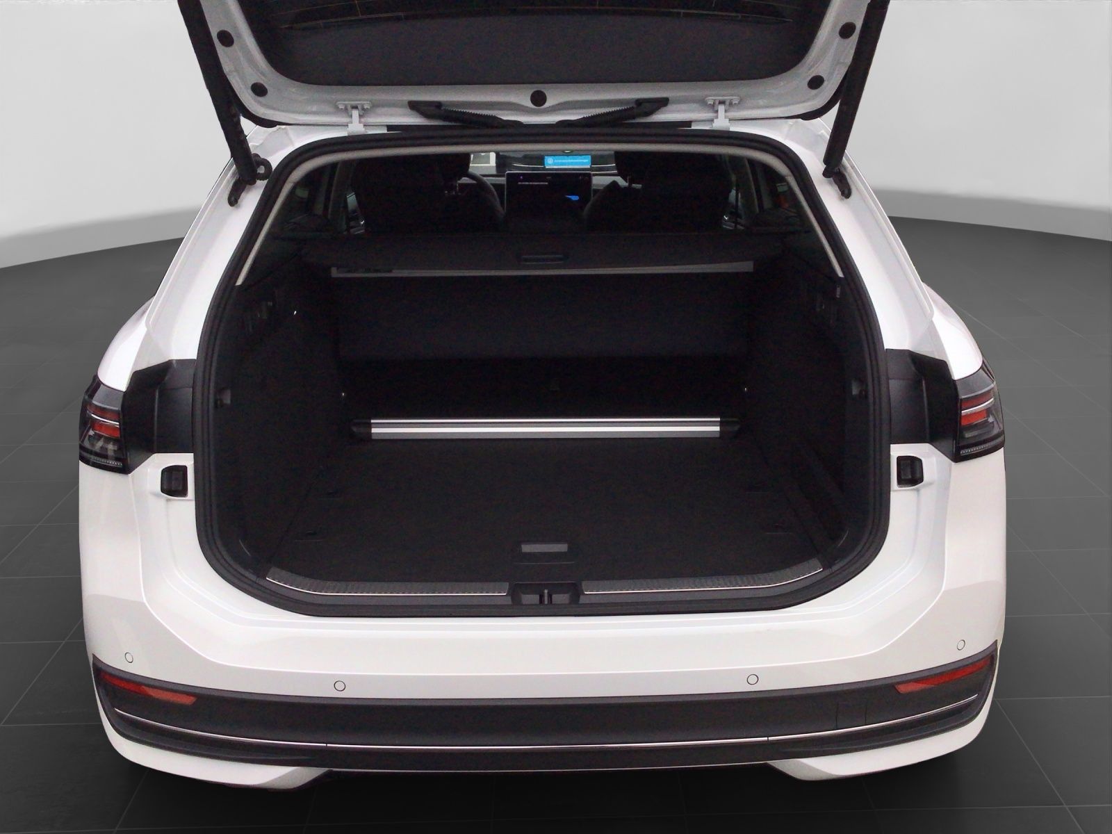 Volkswagen Passat Variant - Bild 17