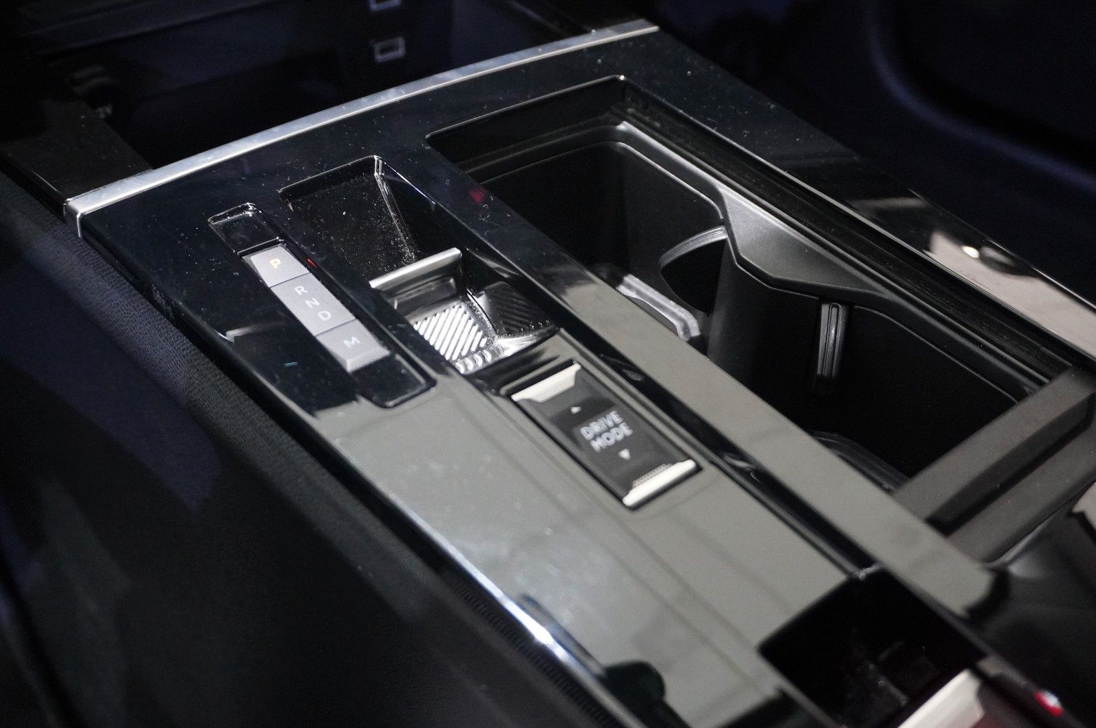 Fahrzeugabbildung Opel Astra L ST 1.5D EDITION NAVI/LED/SHZ/SPORT/DAB+