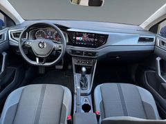 Fahrzeugabbildung Volkswagen Polo VI Highline Sitzh. Navi ACC Kamera. App