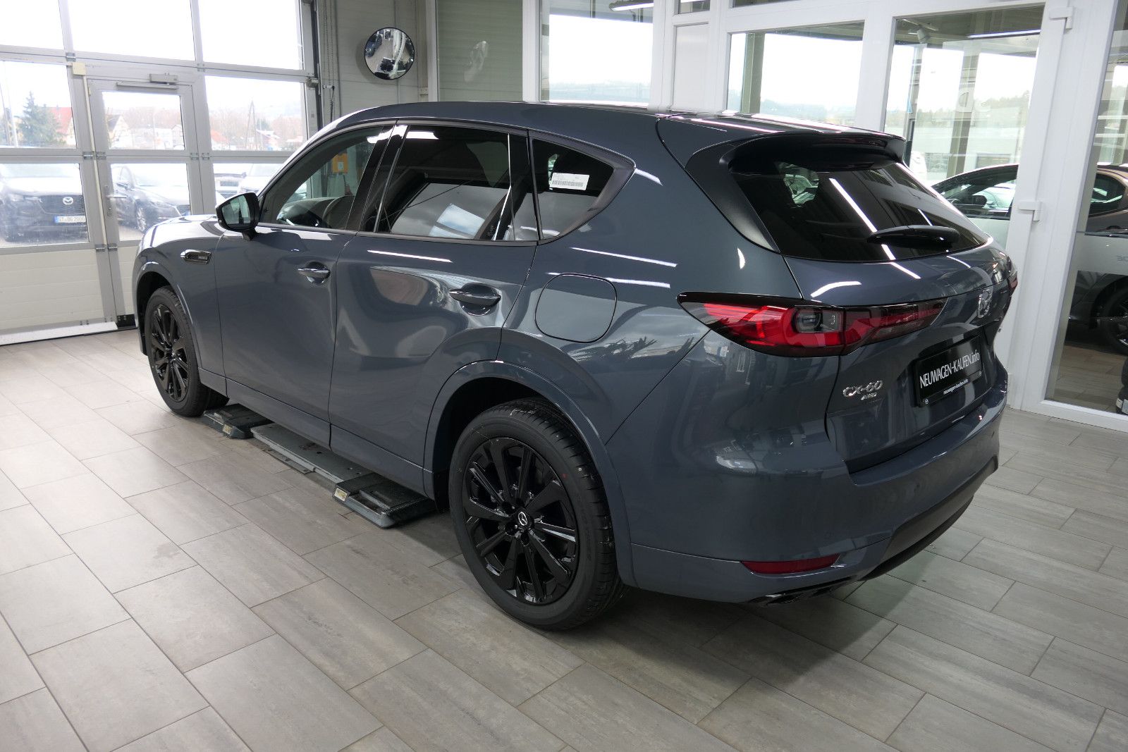 Mazda CX-60 2026  SKYACTIV PHEV HOMURA-Plus > Aktion imagem 3
