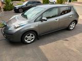 Nissan Leaf Acenta 30kWh Battery Acenta - Nissan Leaf: 30 Kwh