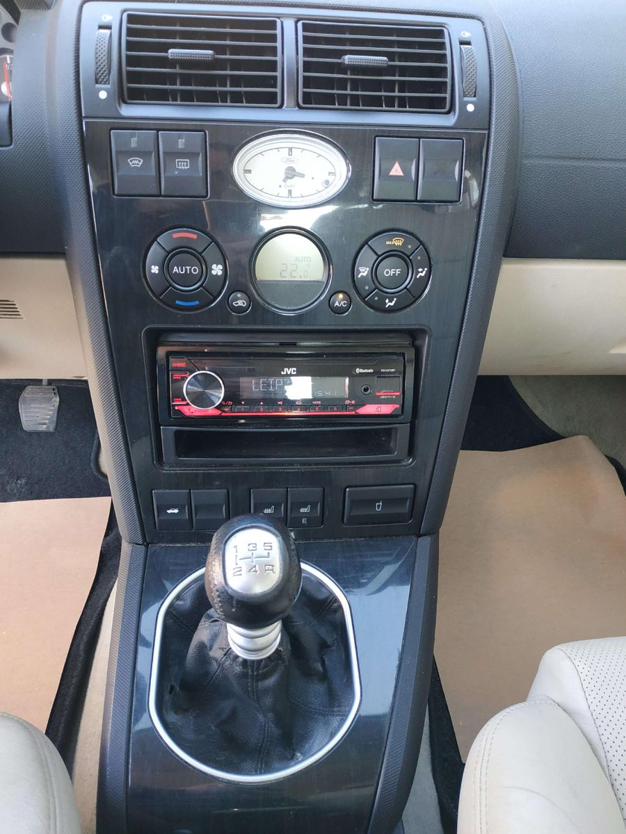 Mondeo Mondeo 1.8 Ghia/ TÜV NEU/ wenig KM/ Winte – Bild 13