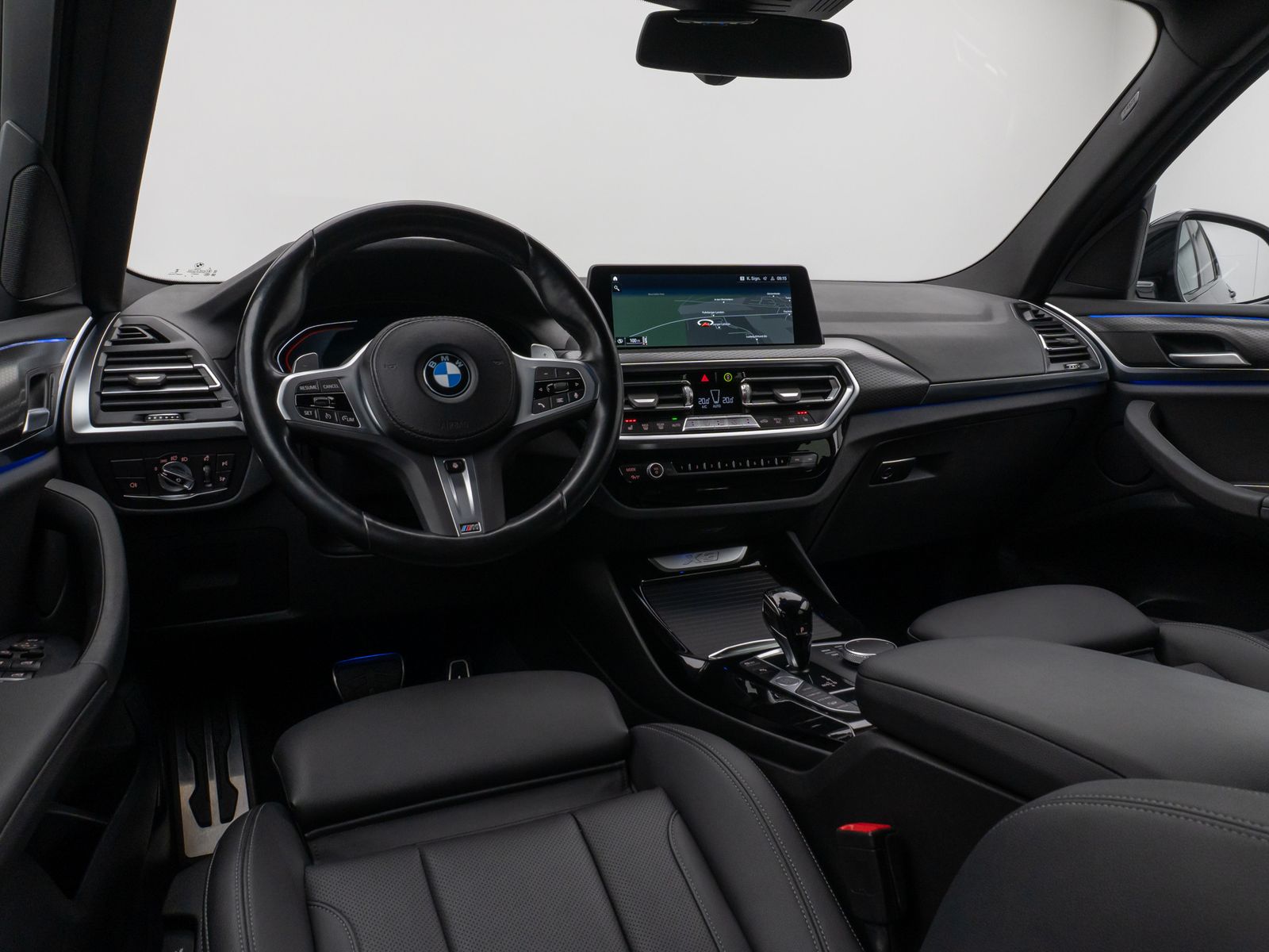 Fahrzeugabbildung BMW X3 xD20d M Sport Kamera HUD DAB HiFi Komfort 19"