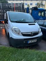 Opel Vivaro - Opel Vivaro Gebrauchtwagen in München