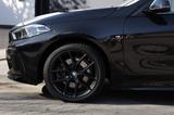 BMW 120i M + BLACK SAPPHIRE + 2. Hand - BMW 120: Schwarz