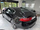 Jaguar XE R-Sport*Meridian*LederBiColor*BiXenon* - Jaguar in Stuttgart