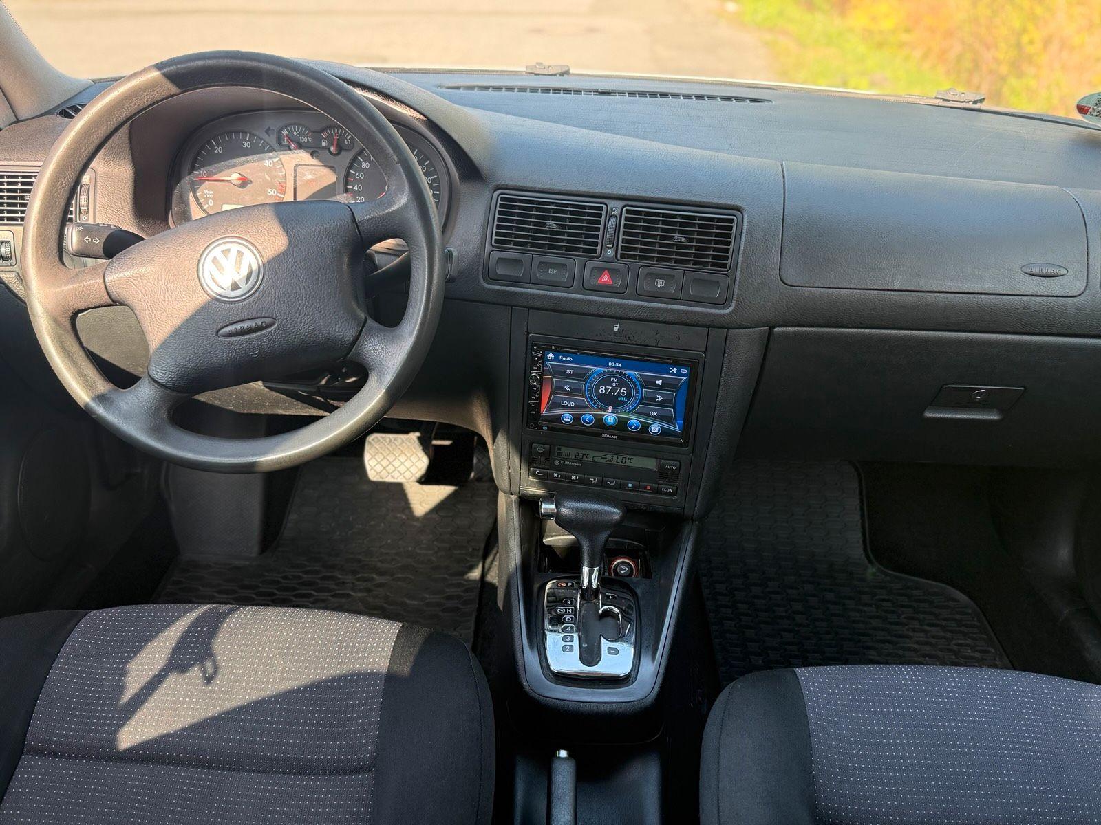 Volkswagen Golf 2005 — photo 6