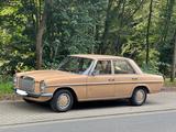 Mercedes-Benz W115 200D Strich 8 - Mercedes-Benz Strich 8 mit Diesel-Antrieb