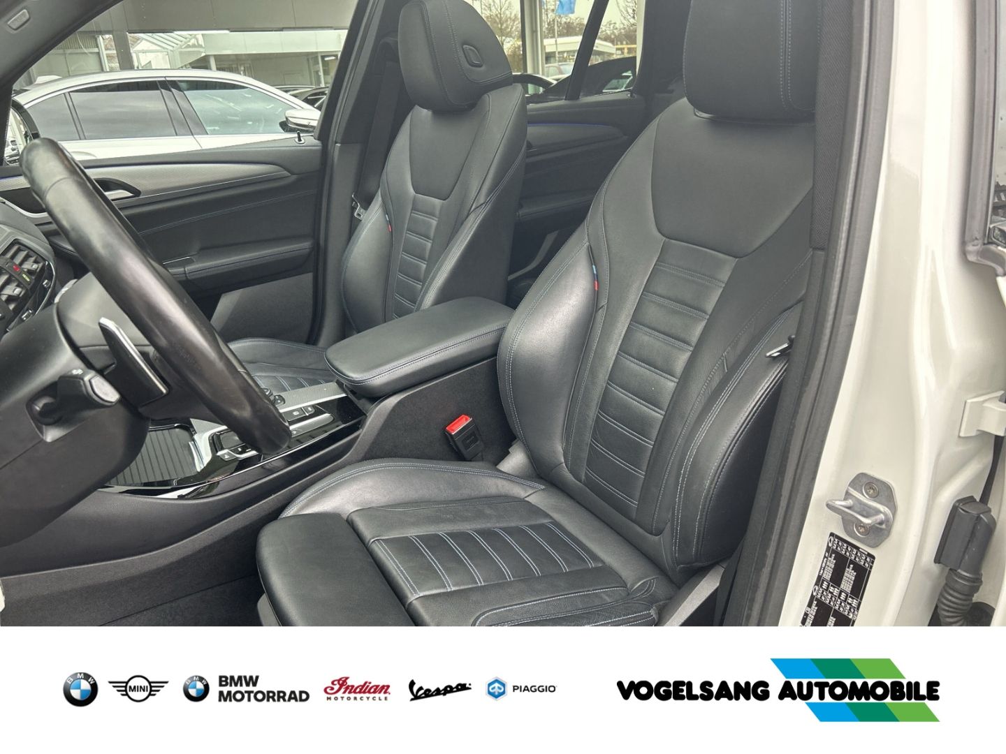 Fahrzeugabbildung BMW X3 xDrive30iA,M Sport,Panodach,Standheizung,Head