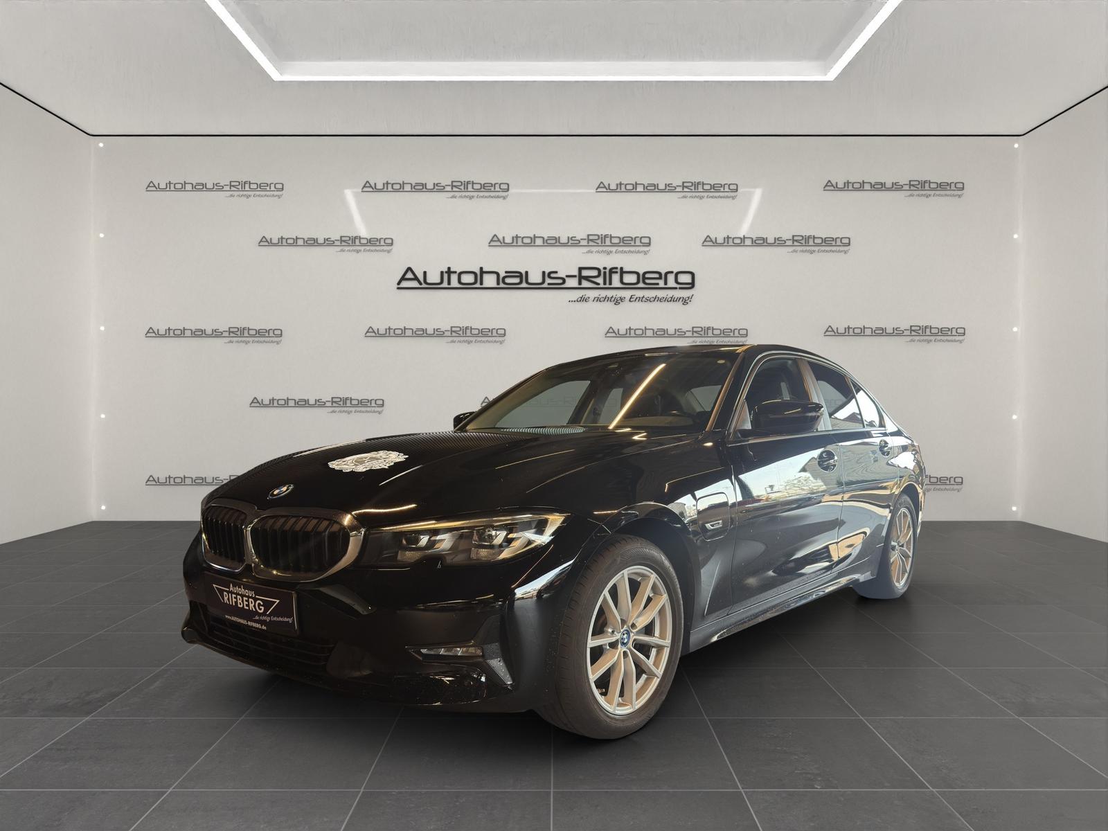 BMW 320 e 8G Advantage LiveCockpit/LED/PDC/Tempomat