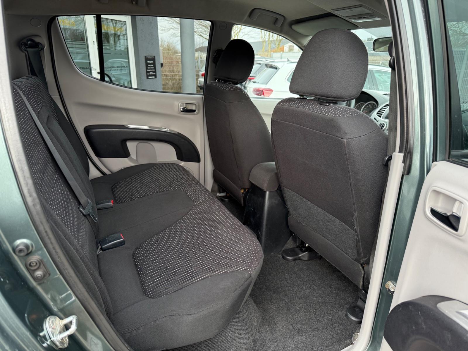 Mitsubishi L200 Intense 2.5 Doppelkabine 4WD /KLIMA/4x4/