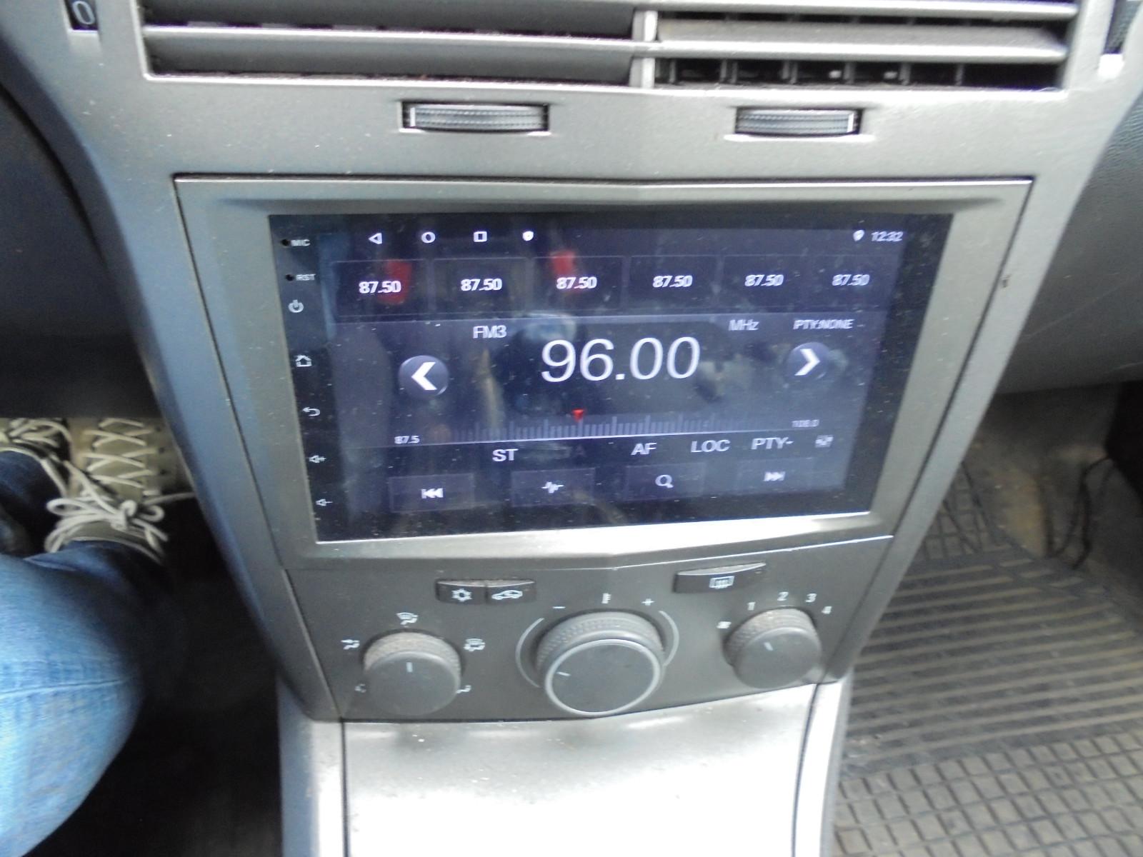 Opel Astra 2005 — photo 18