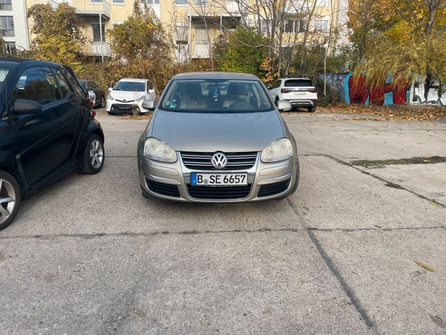 Volkswagen Vw Jetta 2.0Fsi