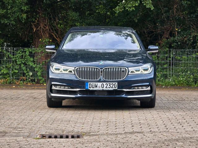 BMW BMW 750Li xDrive G12 V8 Biturbo  Langversion
