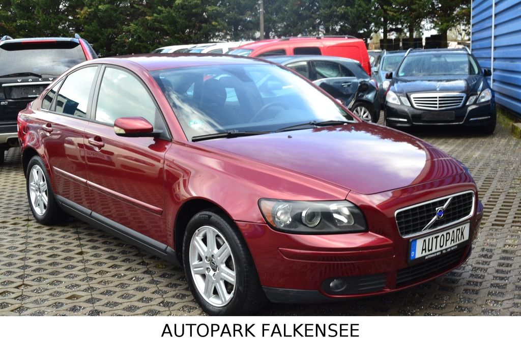Volvo S40