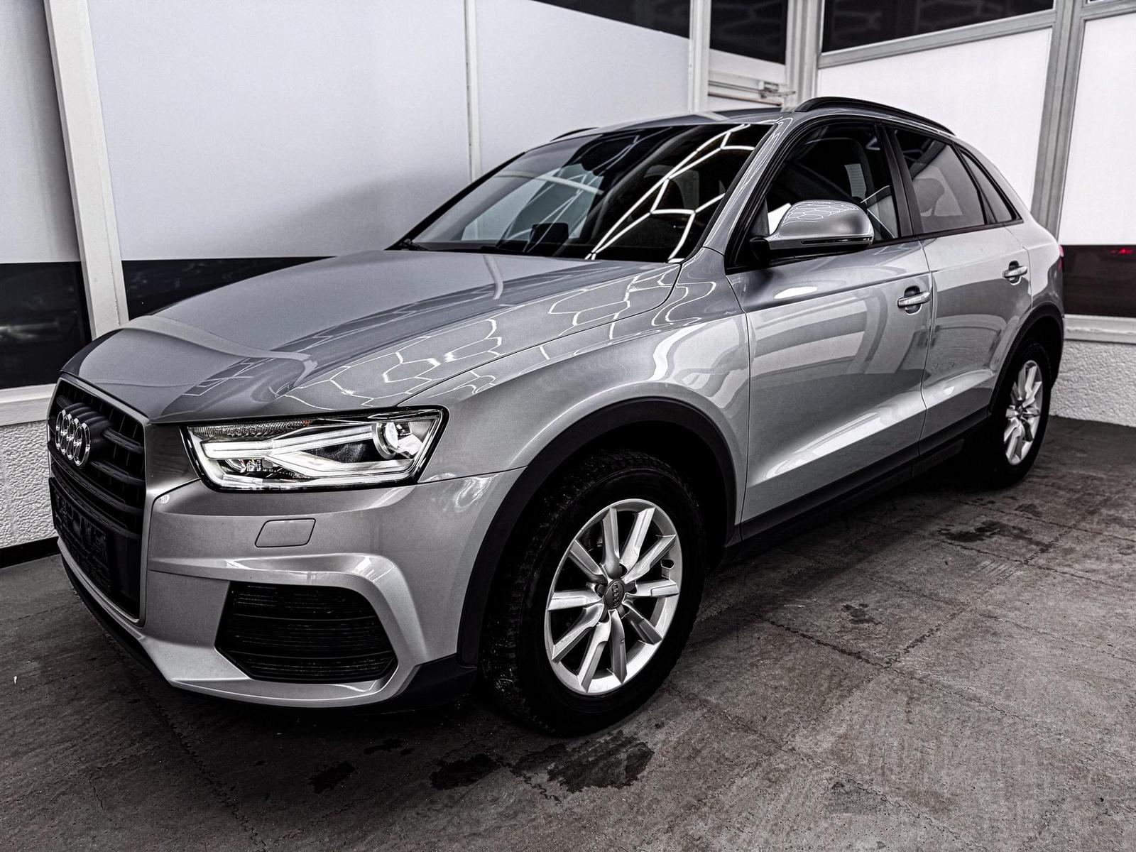 Audi Q3 BASIS 1.4TFSI AHK XENON TEMPOMAT SHZ PDC 1...