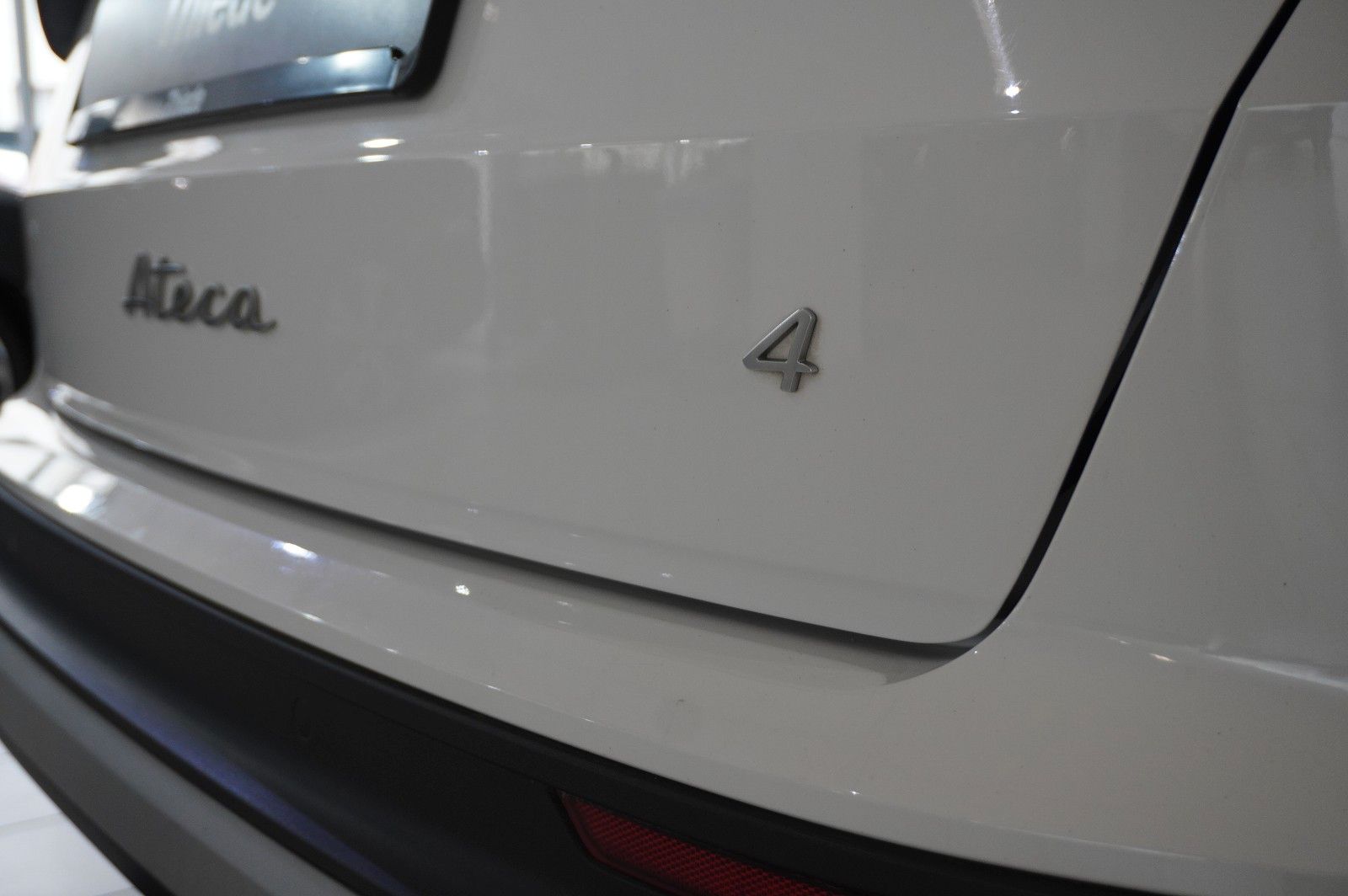 Fahrzeugabbildung SEAT Ateca 2.0 TDI 4DRIVE STYLE NAVI/LED/SH/SPORT/AHK