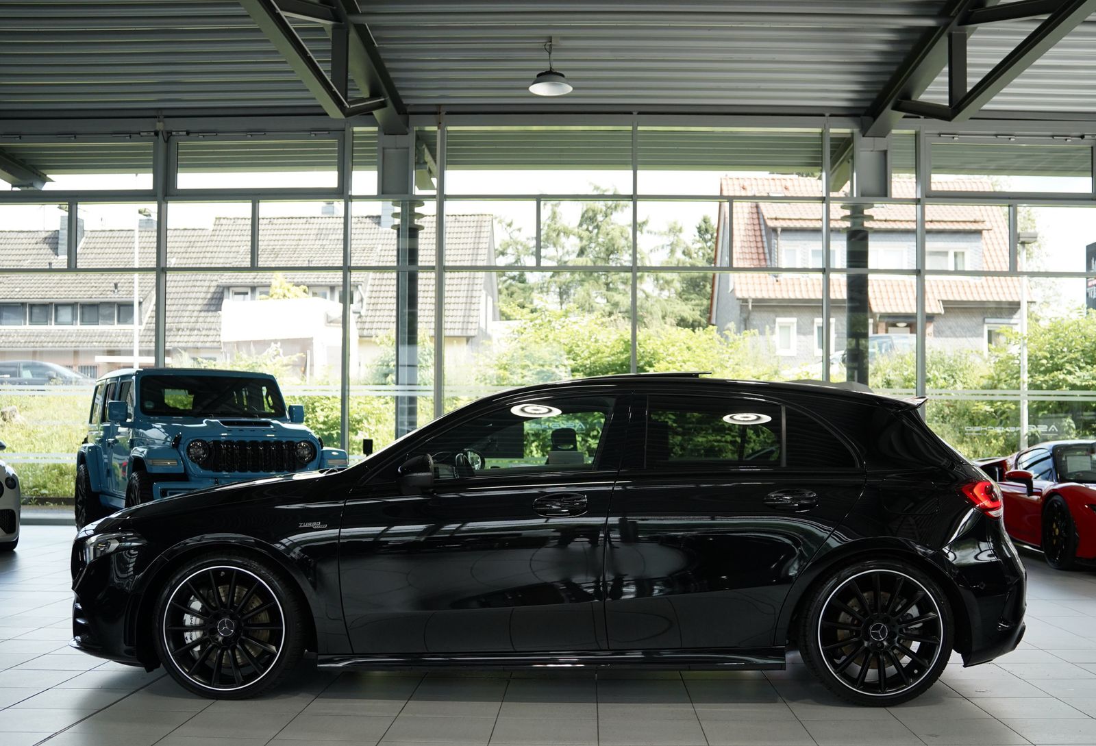 Mercedes Benz A 35 Amg