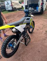 Husqvarna FC350 - HUSQVARNA FC 350