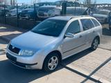 Skoda Fabia Combi 1.4 16V Comfort KLIMA 8xBereift - Skoda Fabia mit Benzin-Antrieb: Kombi, Comfort Combi