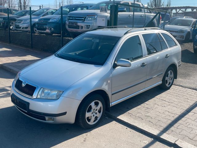 Skoda Fabia Combi 1.4 16V Comfort KLIMA 8xBereift