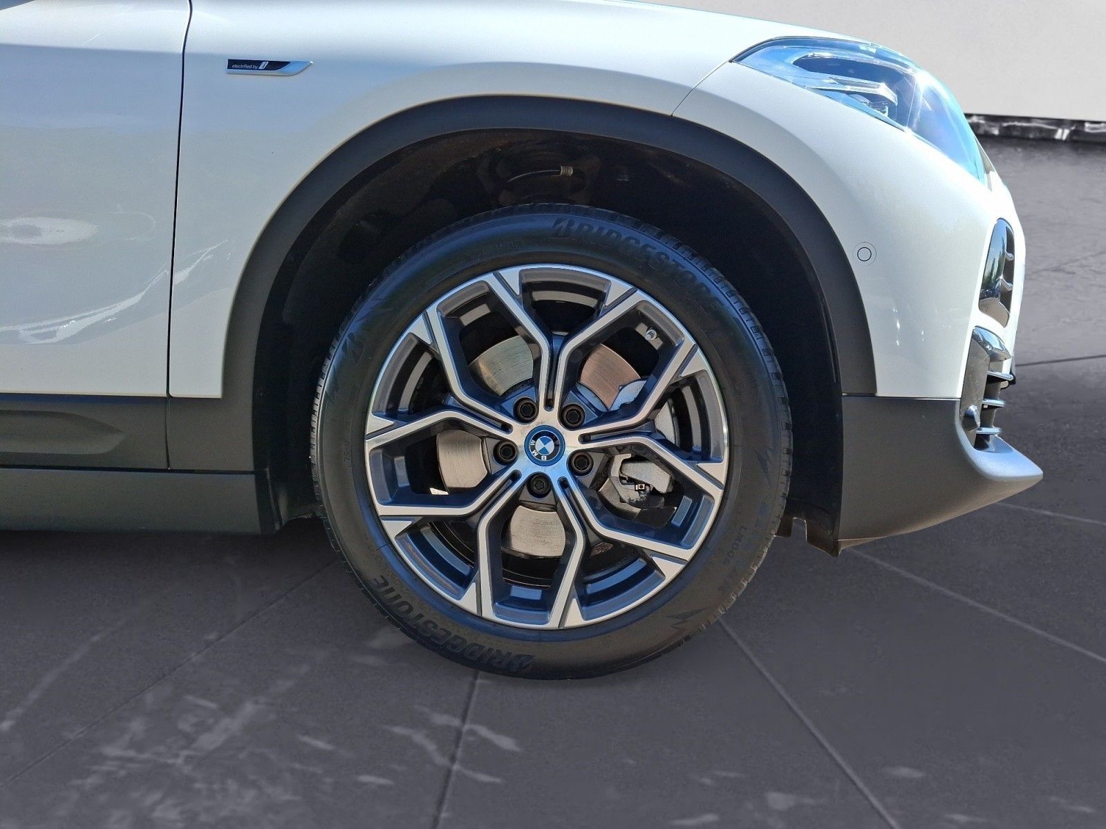 BMW X2 xDrive25e Edition Gold Play Steptronic Navi S foto 13