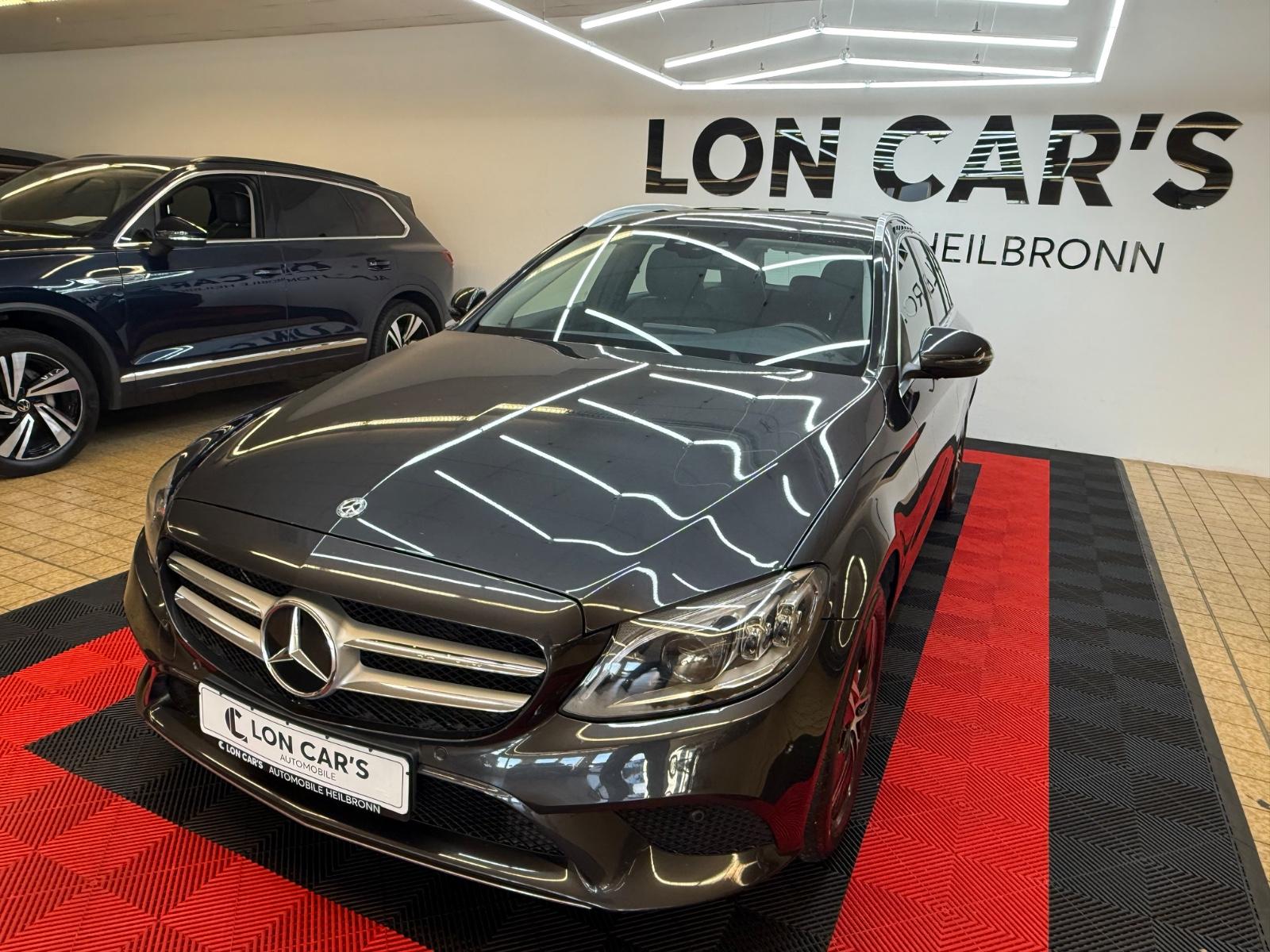 Mercedes-Benz C 220d  T 4 Matic Avantgarde/Navi/LED/Kamera/TOP