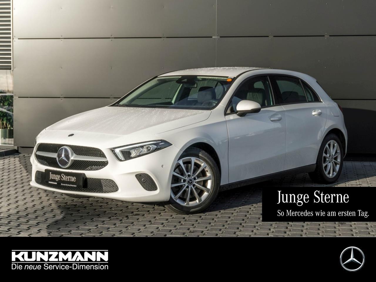 Mercedes-Benz A 250 e Kamera Parktronic Public-Charging Paket