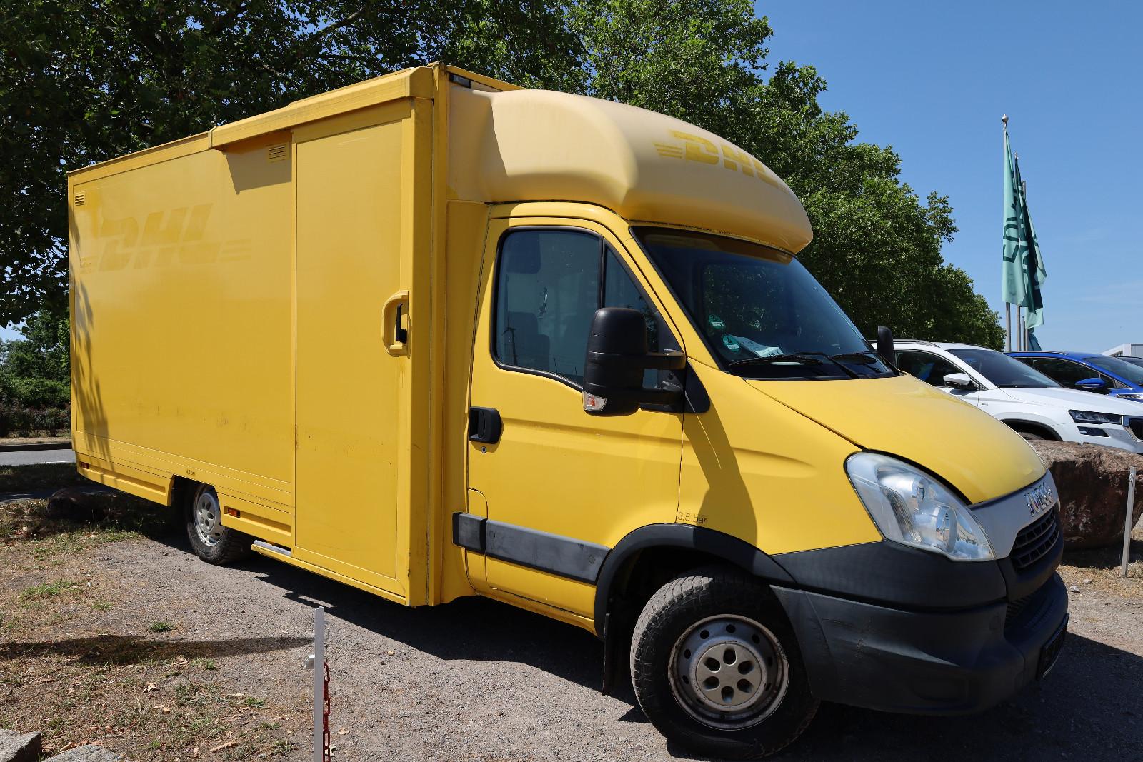 Iveco Daily/ Regalsystem/Luftfeder/1. Hand
