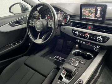 Audi A4 - 12