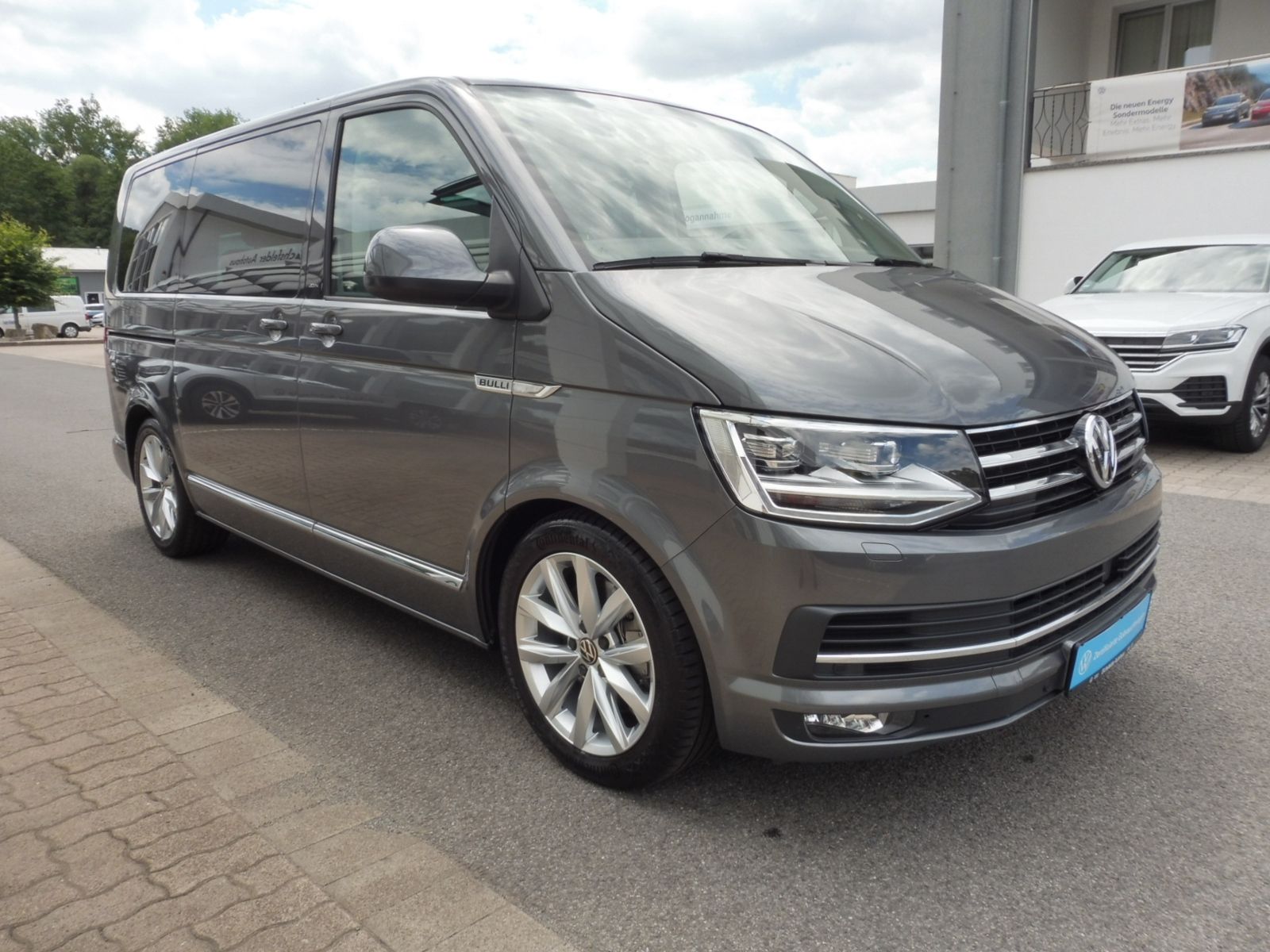 Volkswagen T 6 Multivan Comfortline Join 2,0 TDI foto 5