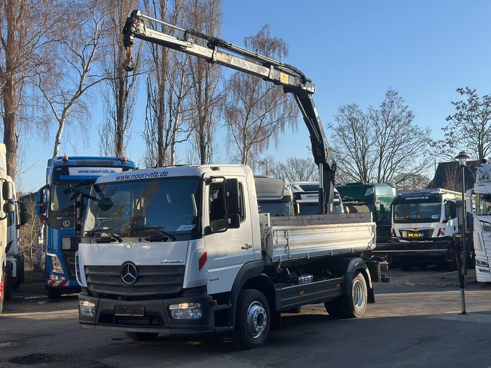 Mercedes-Benz Atego 1224 Kipper Kran Hiab XS 077 AHK Klima