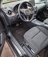 Mercedes-Benz B 180 Automatik - Mercedes-Benz B 180 in Wiesbaden