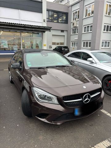 MERCEDES-BENZ Mercedes CLA