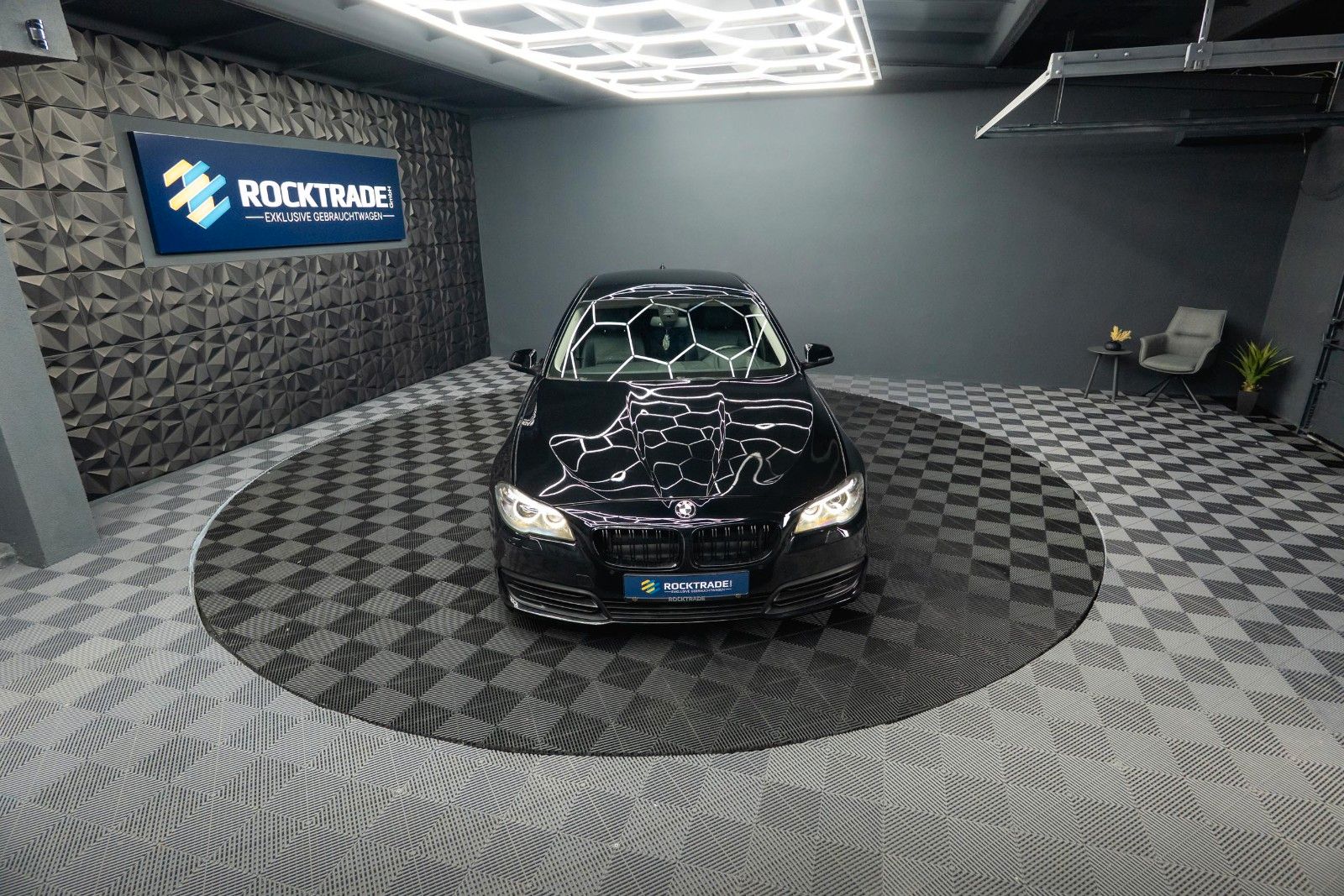 Fahrzeugabbildung BMW 535i Sport Limousine *20Zoll*REMUS*Eibach*380PS*