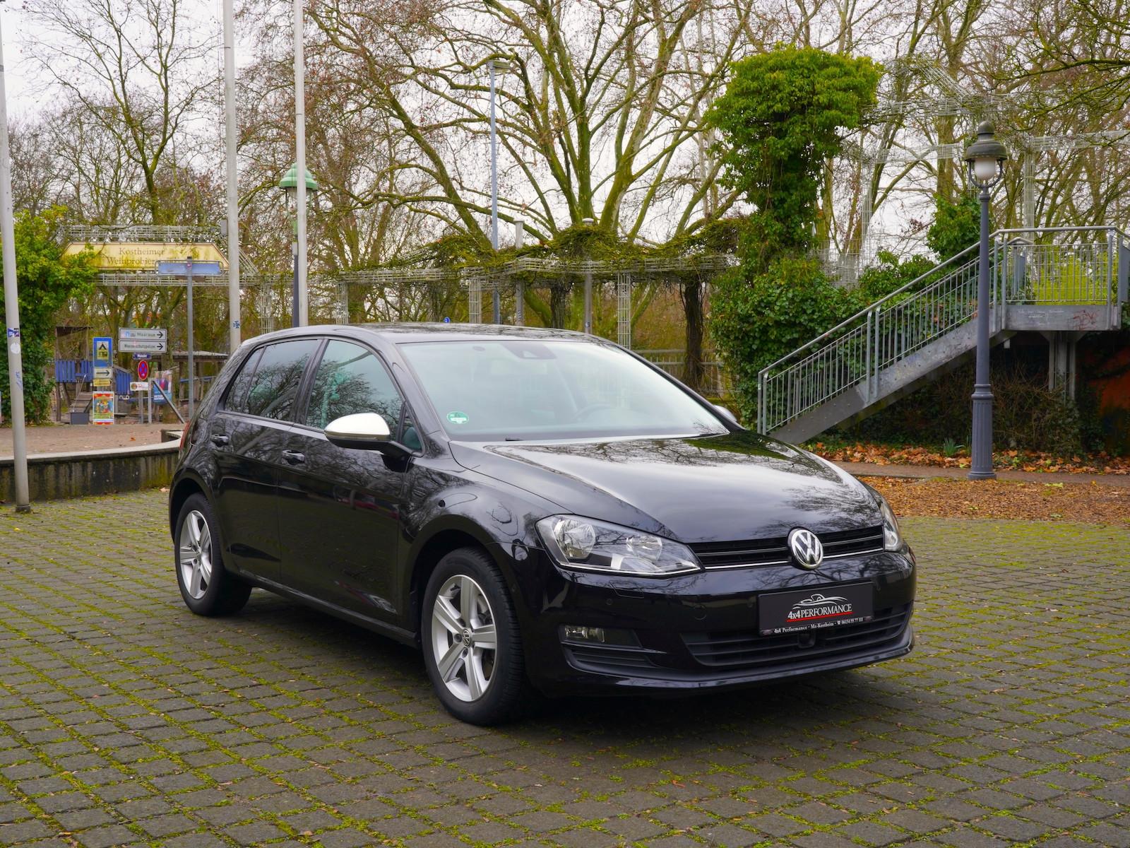 Volkswagen Golf 1.6 TDI BMT*ACC~AHK~Kessy~Navi~R-Kamera*