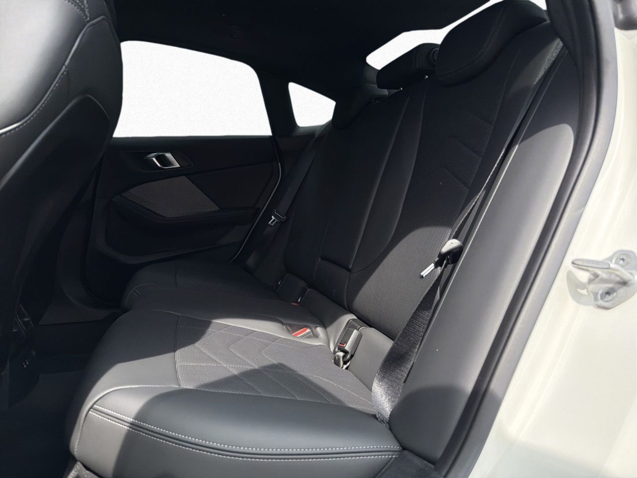 BMW 220 Gran Coupé - Bild 14