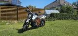 KTM 990 Supermoto - SUPERMOTO
