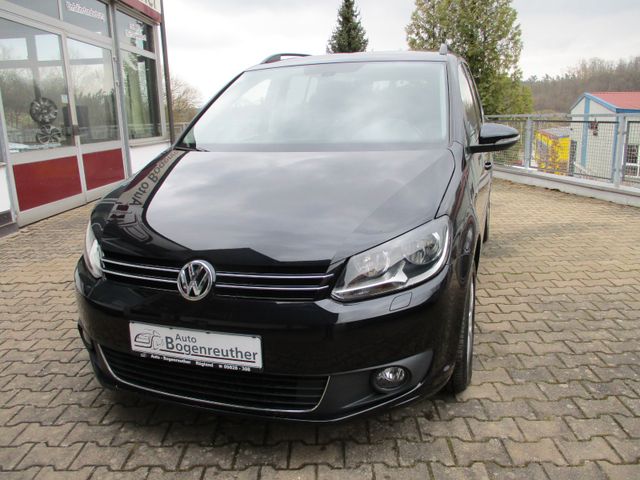 Volkswagen Touran Match+7-Sitze+Navi+Panoramadach