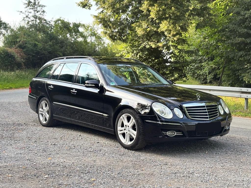 Mercedes-Benz E 200