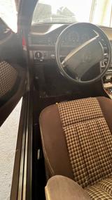 Mercedes-Benz Sammlerfahrzeug E 300 Coupé  - Mercedes-Benz Oldtimer