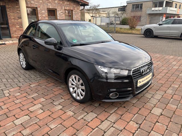 Audi A1 ambition+Exterieur S-Line+Alu+Sitzh+T-Leder+