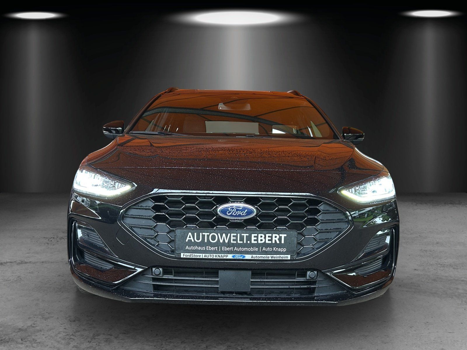 Fahrzeugabbildung Ford Focus 1.0 ST-Line X Aut./LED/ACC/KAMERA/NAVI/AHK