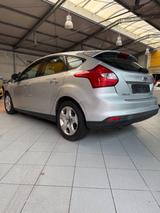 Ford Focus Diesel | EZ 2011 | TÜV 05/2027 - Ford Focus aus 2011: 2.0