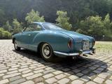Volkswagen Karmann Ghia - blaue Volkswagen Karmann Ghia