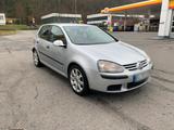 Volkswagen VW Golf 5 / DSG / 1.6 FSI - Volkswagen Golf aus 2005: Golf5